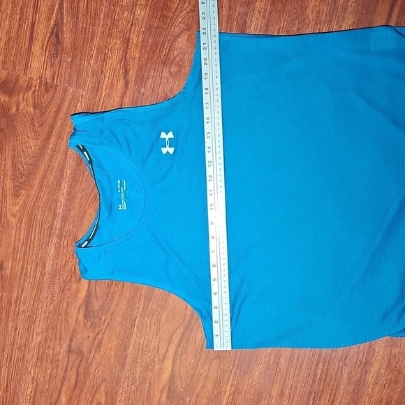 Under Armour Tank Top Womens Size XL Heatgear Run Blue shirt running - Picture 7 of 8